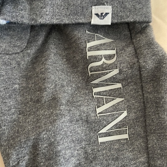Hot Sale 🔥 Armani Tracksuit with zipped, sweatshirt - Picture 2 of 4
